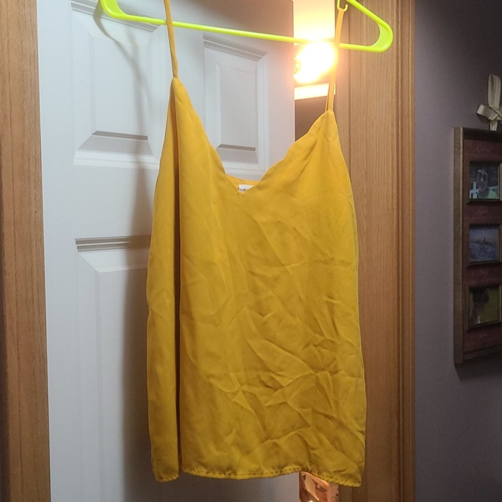 Socialite Woman's Tank
